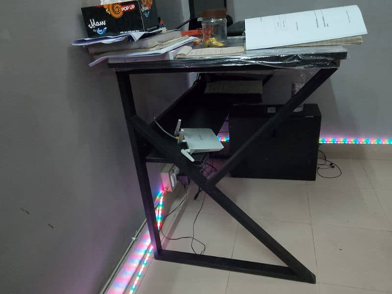 computer or chair for sell 1