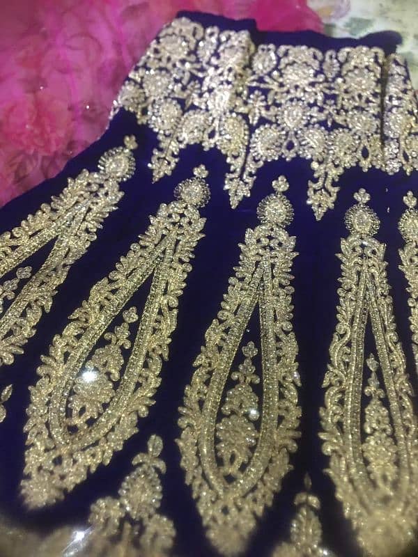 Heavy Embroidered Velvet Lehnga Chloli 0