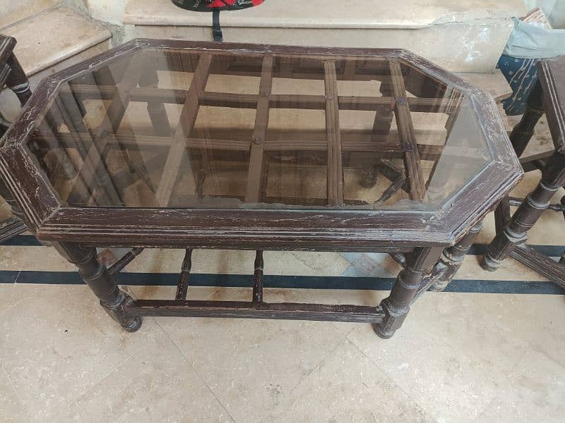 Set of 3 Glass Tables 1