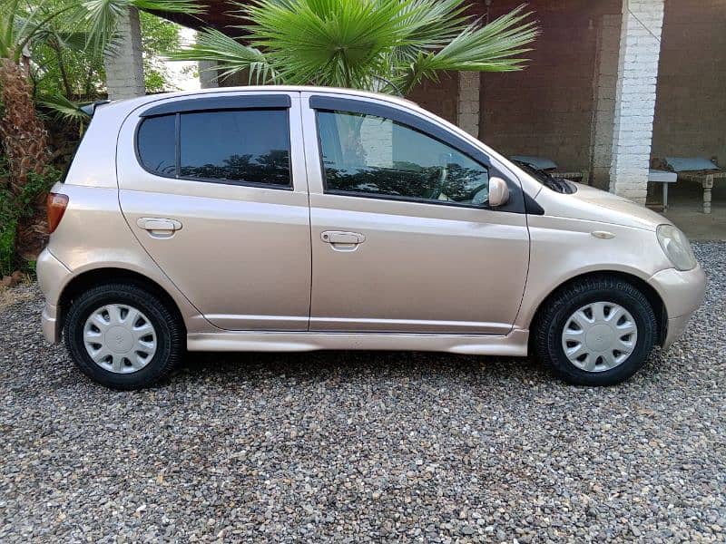 Toyota Vitz 1999 7