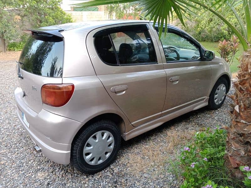 Toyota Vitz 1999 10