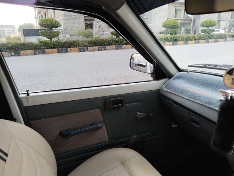 Suzuki Mehran VXR 2017 8