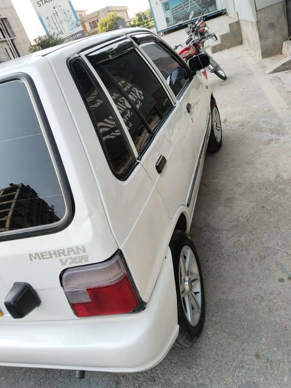 Suzuki Mehran VXR 2017 14