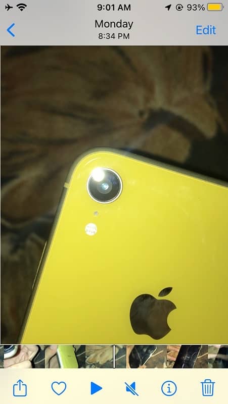 IPHONE XR 64 I CLOUD LOCKED 4