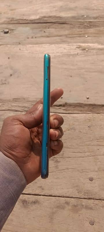 condision 8by10 box nahi hy Infinix smart6. rom3ram64 2