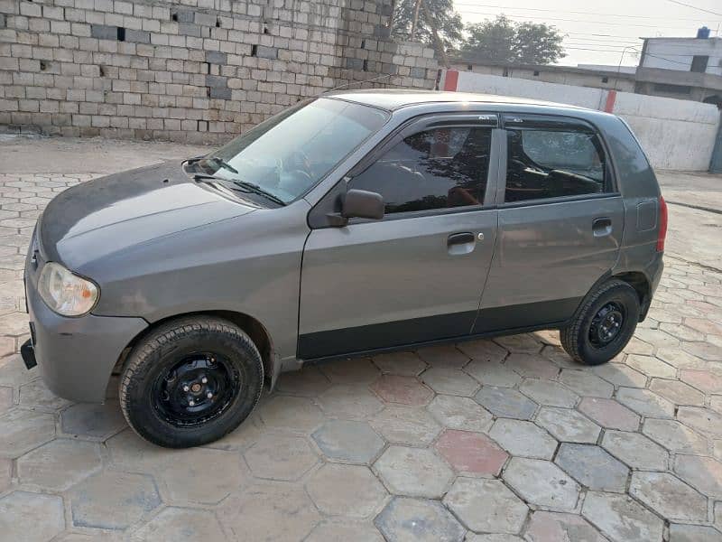 Suzuki Alto 2012 1