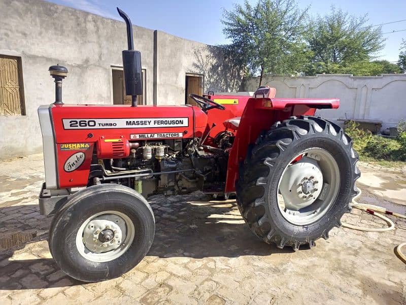 Massey Ferguson tractor 260 4