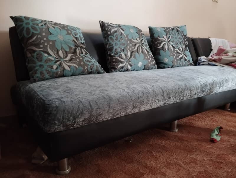 Sofa set , just like new 4