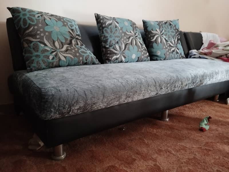 Sofa set , just like new 5