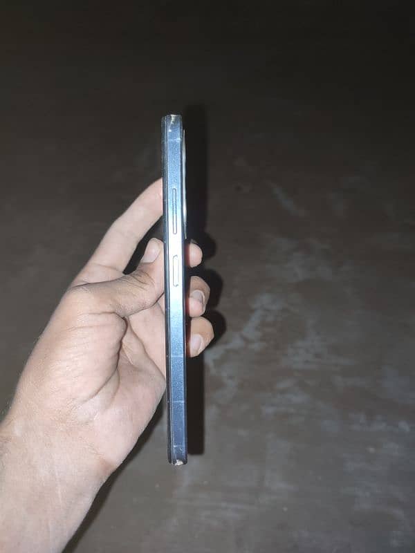 infinix smart 8plus 4gm ram 64gm memory 3