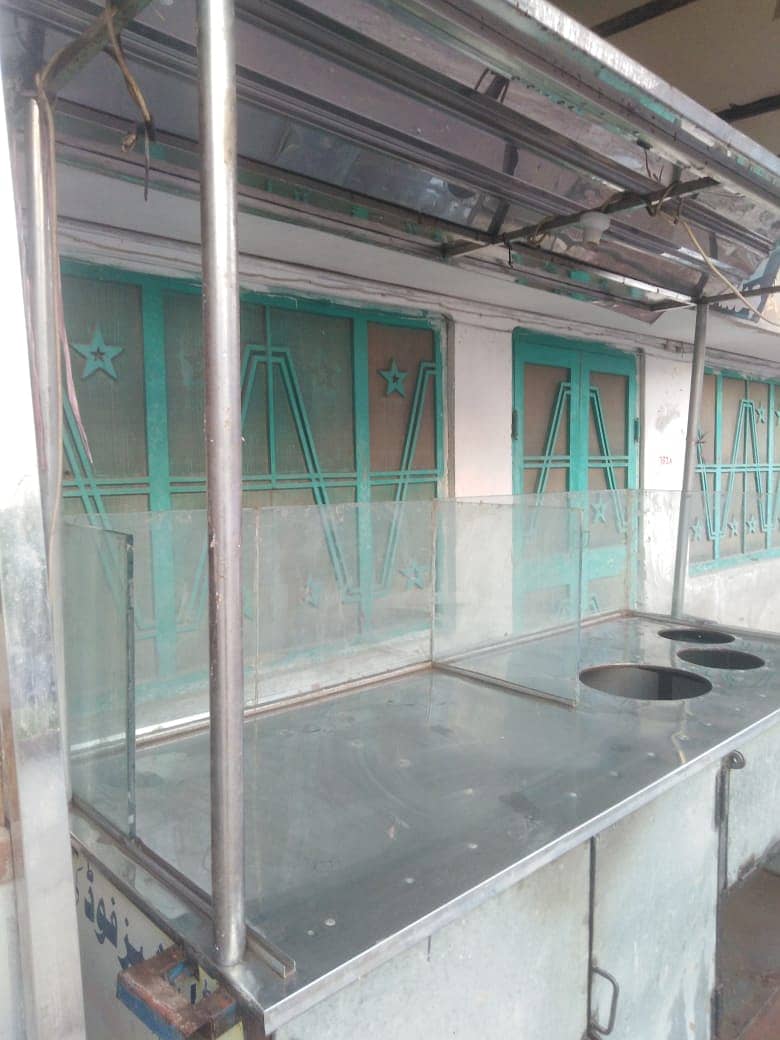 Fast food counter for sale in reasonable price. 0