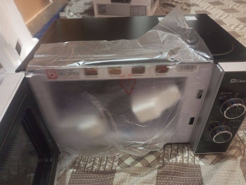 new Microwave oven model MD 7 3