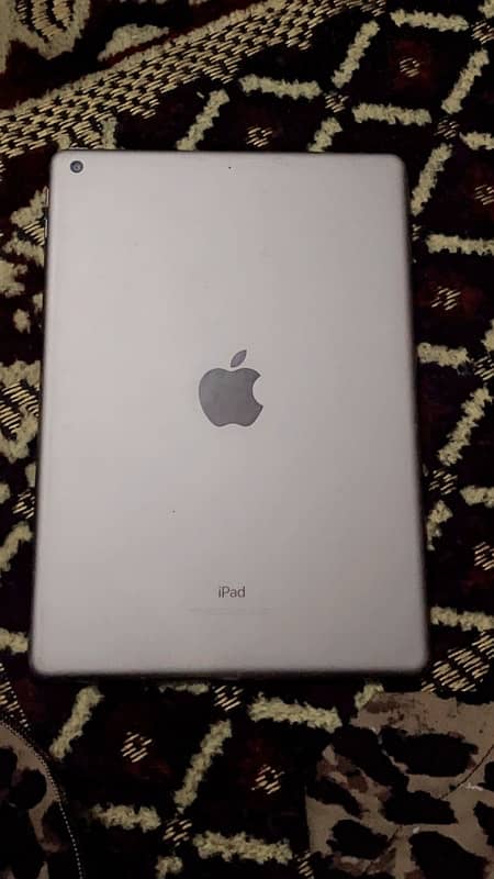 ipad 6 generation for sale argent with box 32Gb in karachi 7