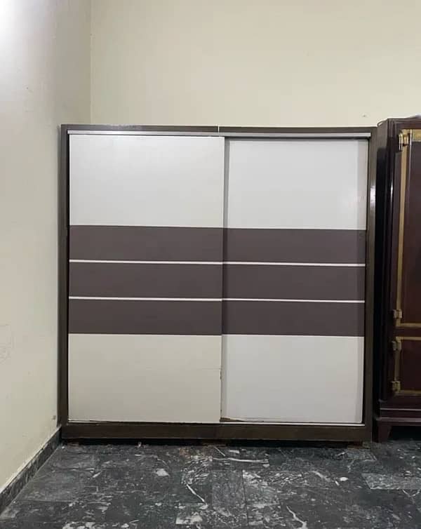 wood cuboard/Almari/ Wardrobe/Cupboard 0