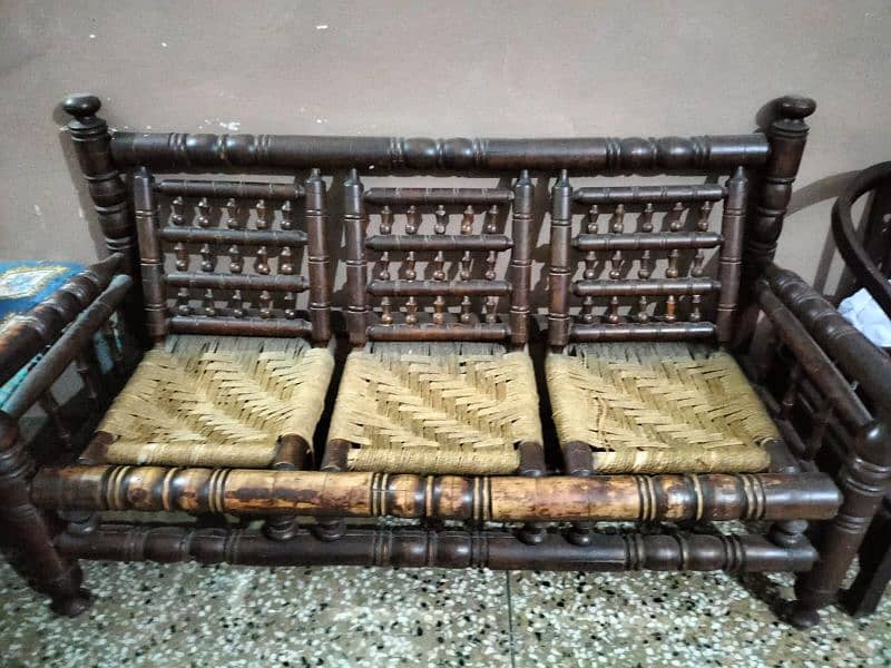 Chinyoti 5 seater 2