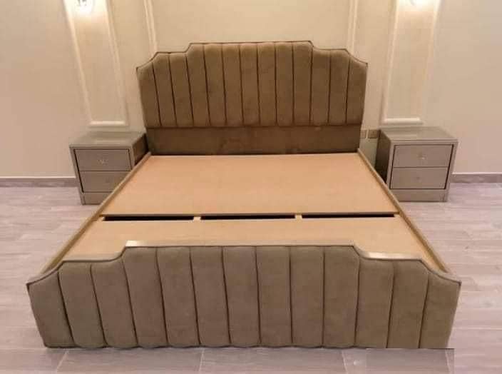 bed set / king size bed / double bed / poshish bed / bed / side table 0