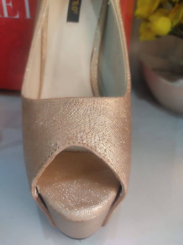 Heel Sandals (Pencil Heel) 3