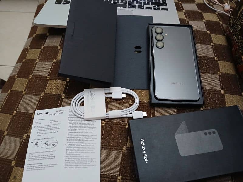 Samsung S24 plus + 256 with Box 1