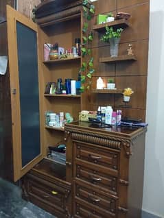 dressing table  +92 333 5684990