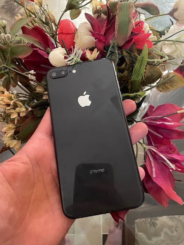 IPHONE 8 PLUS 0