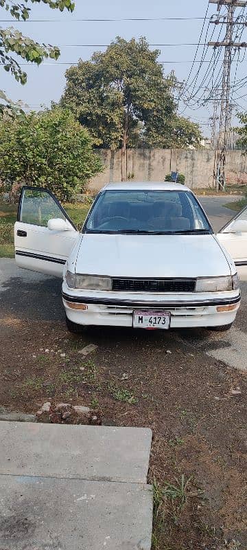 Toyota Corolla 2.0 D 1988 6