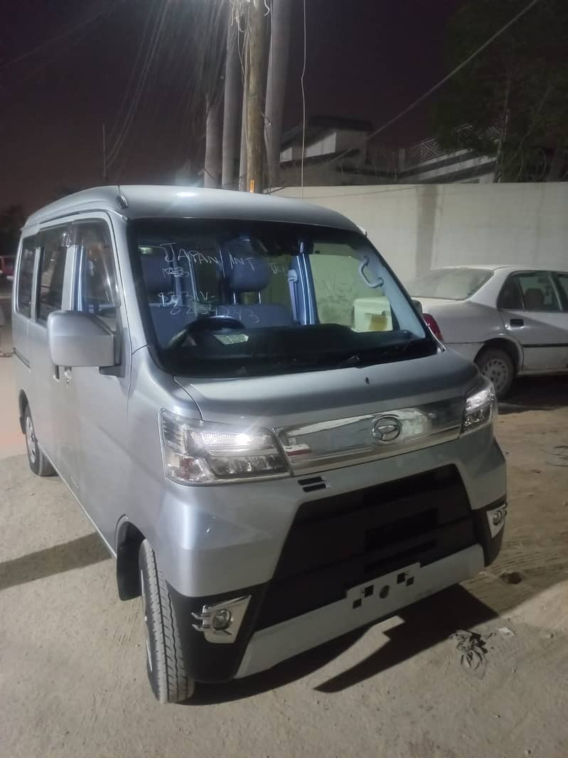 Daihatsu Hijet 2024 3