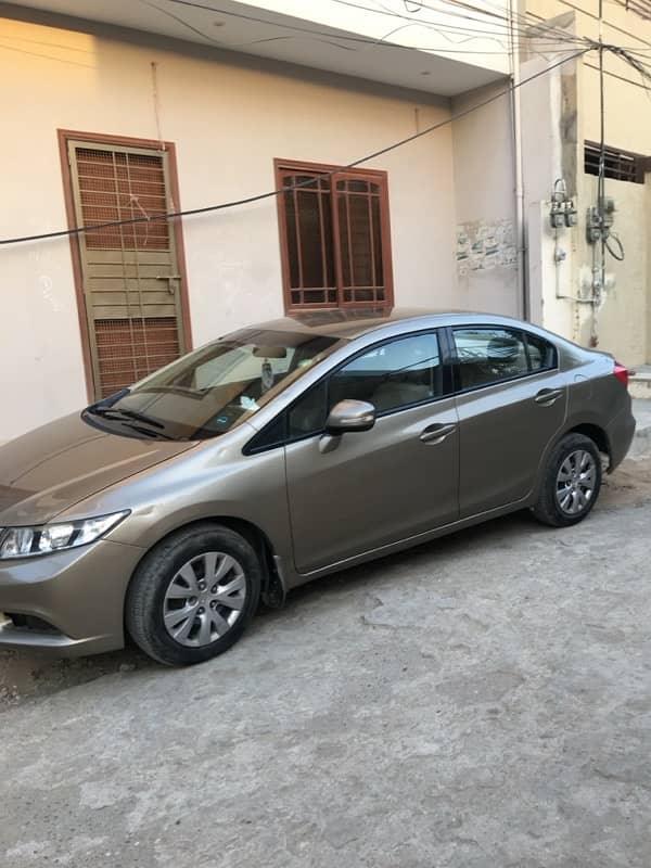 Honda Civic VTi 2013 4