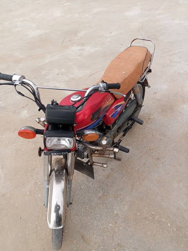 Honda CD70 for sale 4