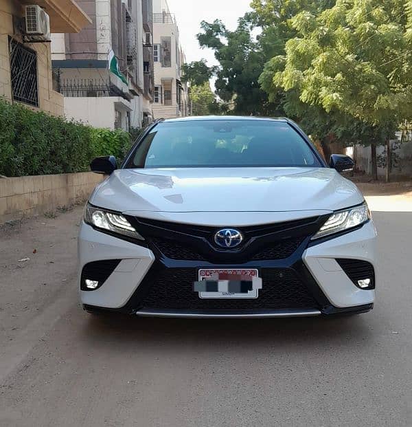 Toyota Camry Hybrid Model 2021/24 0