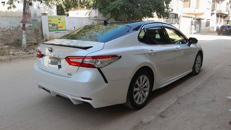 Toyota Camry Hybrid Model 2021/24 5