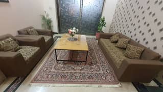 Five seater sofa set in good condition for sale