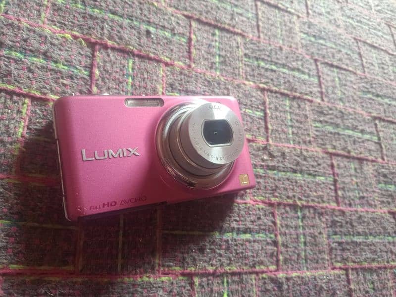 Lumix Panasonic Camera 9