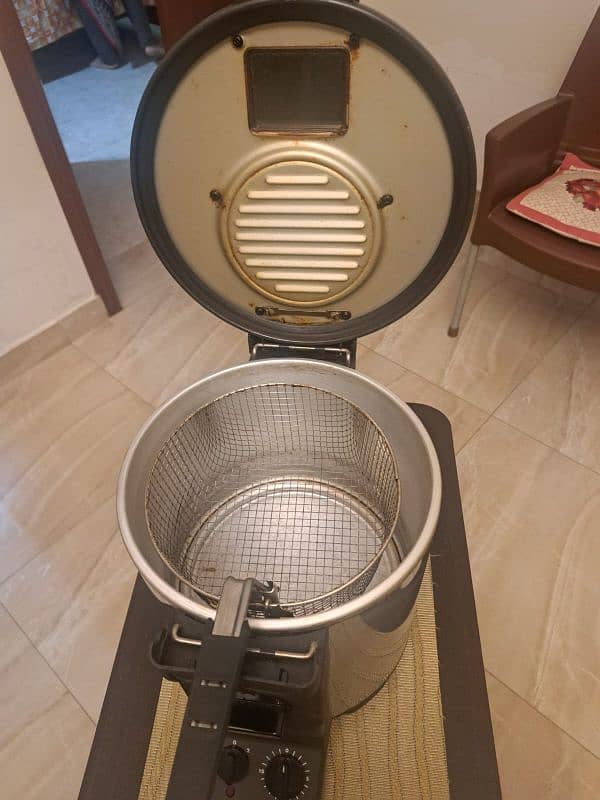 deep fryer 2