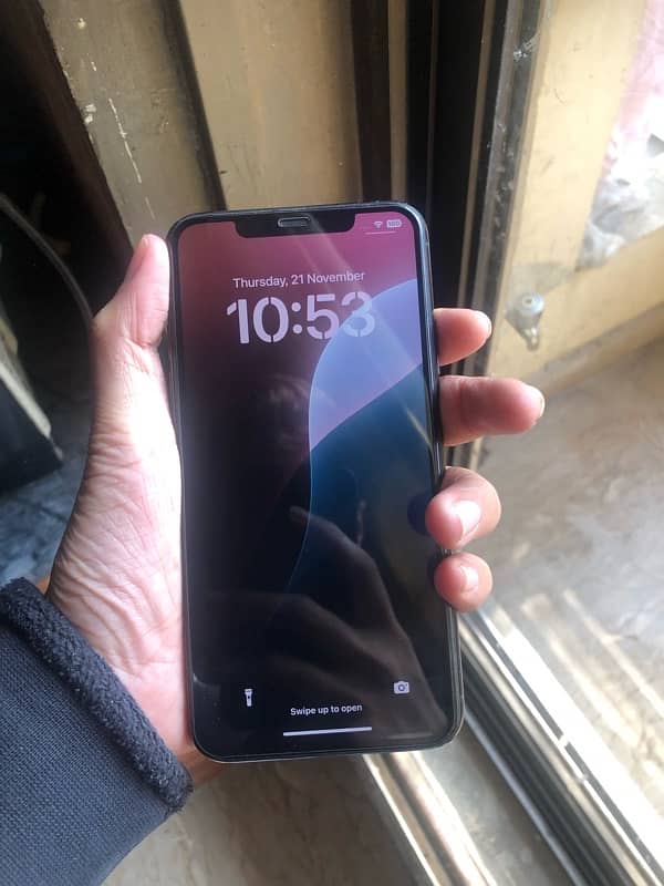 iPhone 11 Pro Max Urgent sell 0