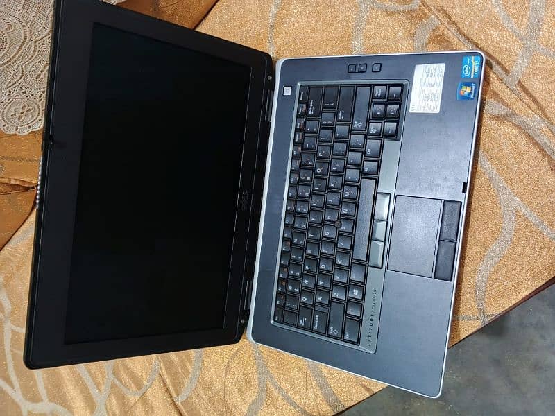 Dell latitude E6430 ATG 1