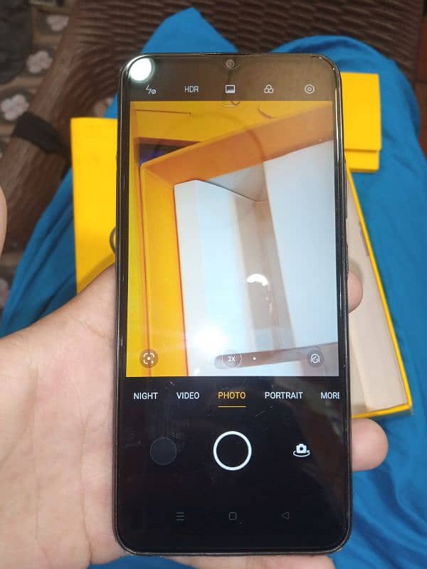 Realme c21 3RM GB32 all ok hai BOX hai original mobile has 7