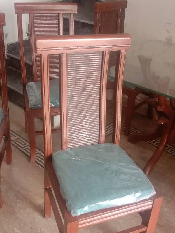 wood chairs good condition less price 0