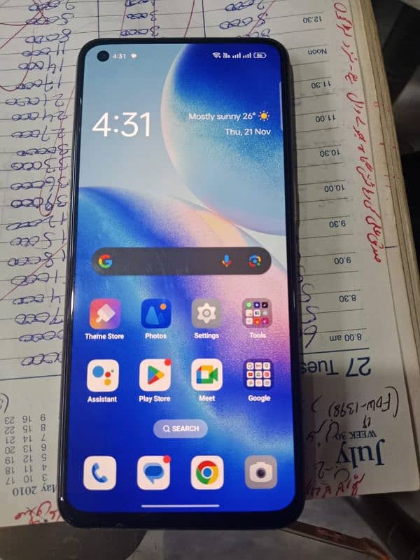 Oppo reno5 (8+128gb) condition 10by10 box charger sath hai 1