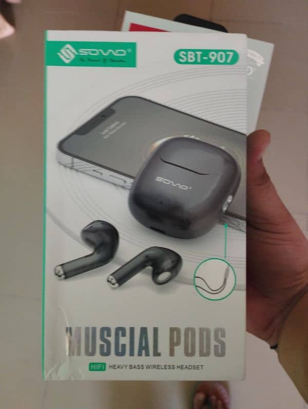 Ear Birds excellent battery backup and sound 3