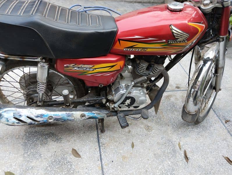 United 125 US Euro 2 Model 2023 Lahore Number Good Condition 1