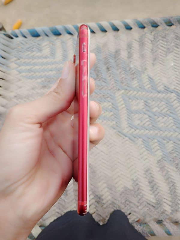 I phone 7 128 PTA approved Red cluer 5