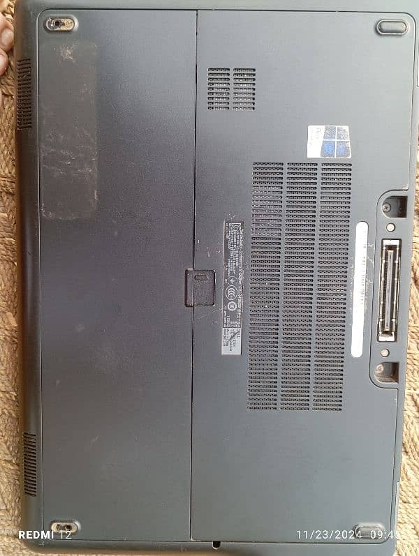 Dell Latitude E 7250 4