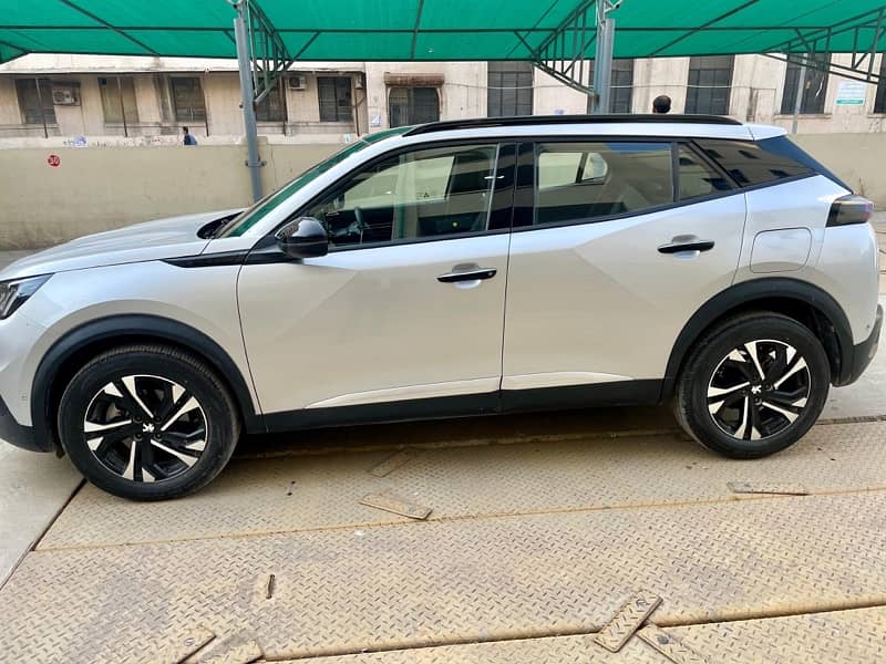 Peugeot 2008 Allure 2022 8