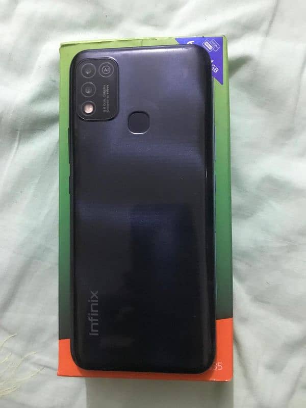 Infinix Hot 10 play 4/64 0