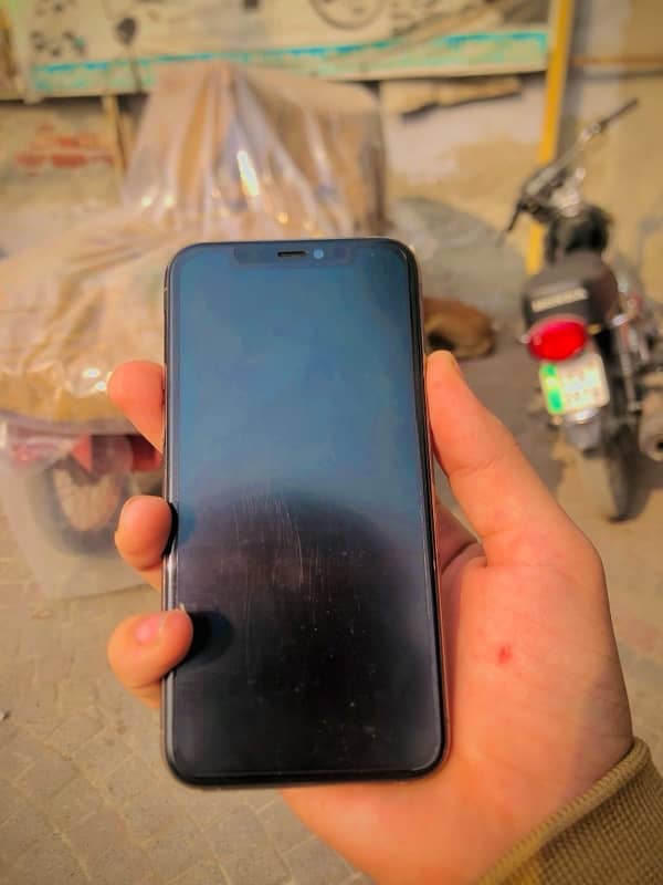 Iphone 11 pro pta approved 2