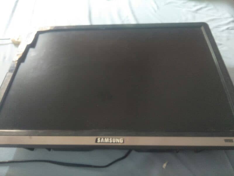 Samsung LED 22inch 3