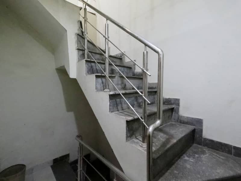 Prime Location 3 Marla Hostel For sale In Johar Town Phase 1 - Block C1 Lahore In Only Rs. 23000000 8