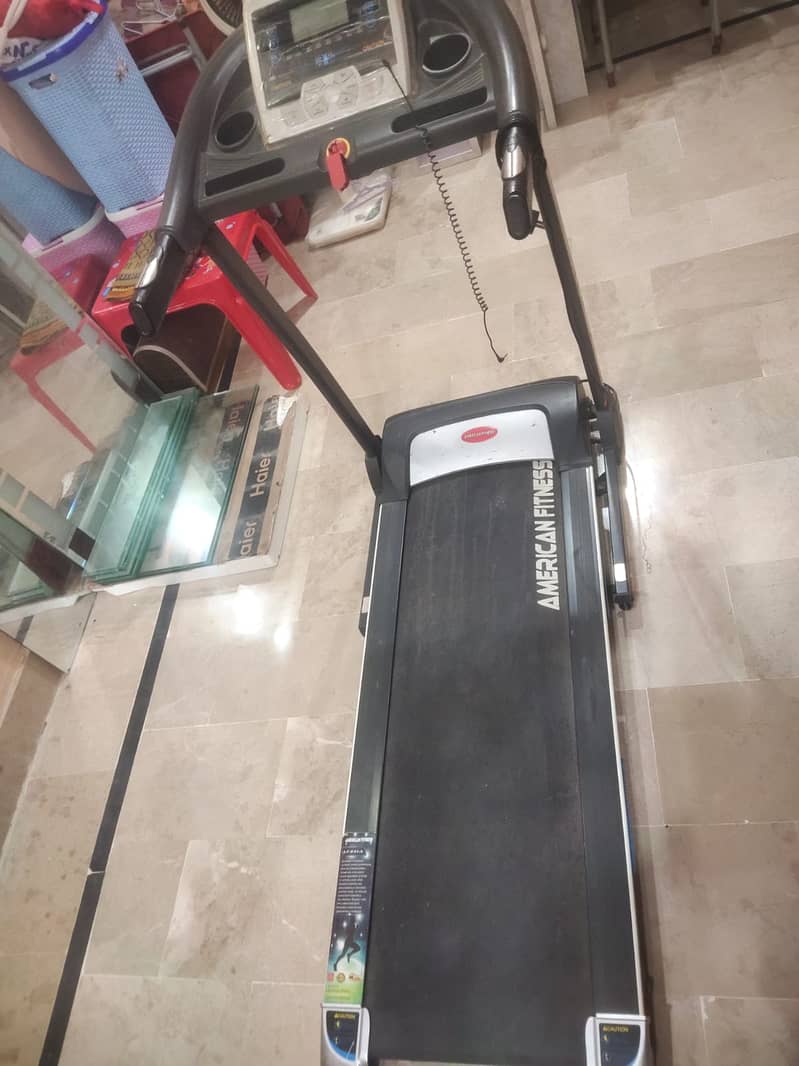 /Elliptical/Treadmills/Running MachineAmerican Fitness Brand Treadmill 4