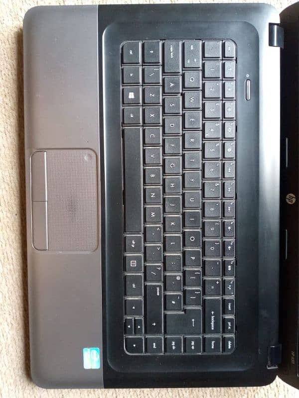 hp laptop core i3 2nd genration 4gb 500gb 2