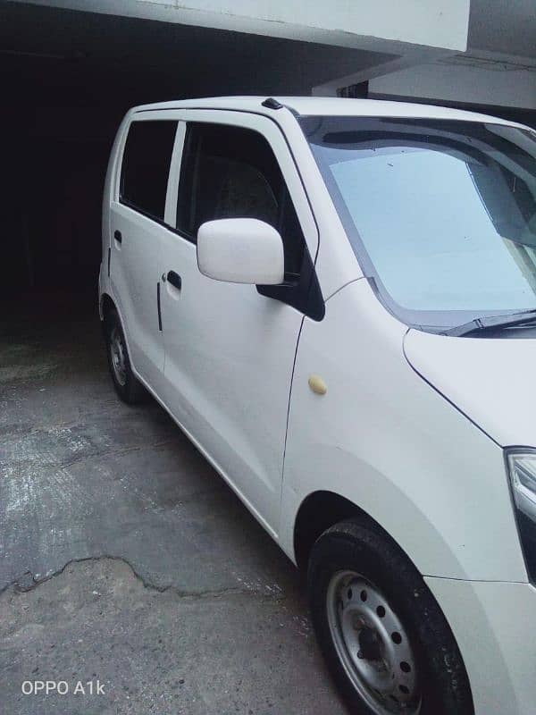 Suzuki Wagon R 2019 1